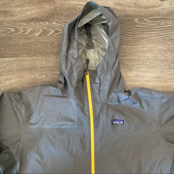 Patagonia Men’s Gray Windbreaker Light Jacket XXL - Picture 2 of 13